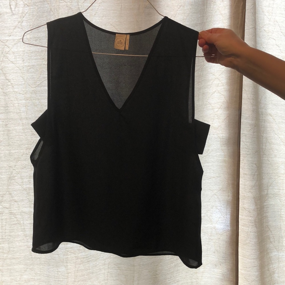 sexy sleeveless sheer top